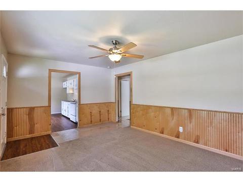 16 Wilbert Dr, Saint Charles, MO 63304 photo 5