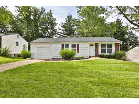 16 Wilbert Dr, Saint Charles, MO 63304 photo 1