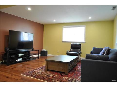 624 Valley Pt, Ballwin, MO 63021 photo 21