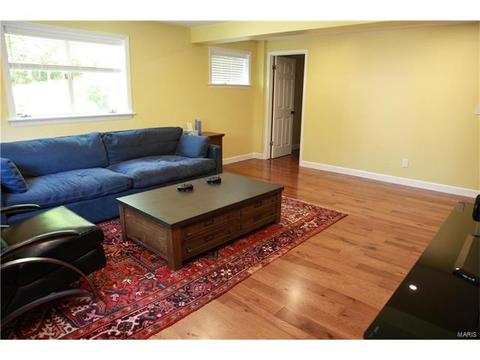 624 Valley Pt, Ballwin, MO 63021 photo 35