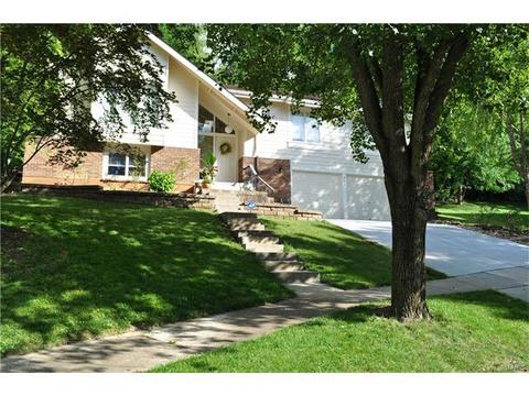 624 Valley Pt, Ballwin, MO 63021 photo 36