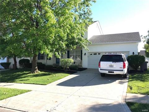 2655 Breezy Point Ln, O'fallon, MO 63368 photo 1