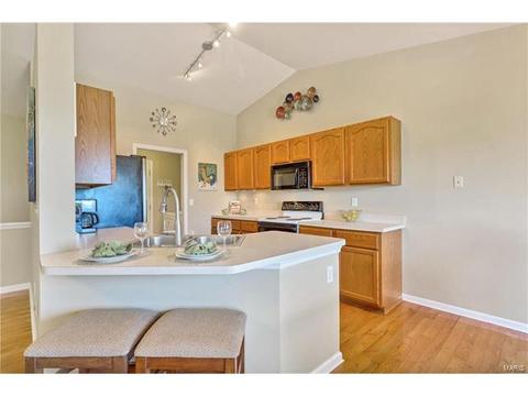 824 Homerun Dr, O'fallon, MO 63366 photo 8