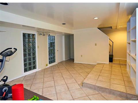 105 E Rose Ave, Saint Louis, MO 63119 photo 17