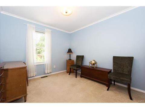 2470 Maple Crossing Dr, Ballwin, MO 63011 photo 16