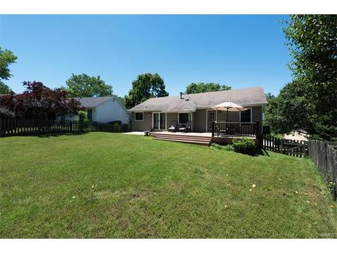 2470 Maple Crossing Dr, Ballwin, MO 63011 photo 27
