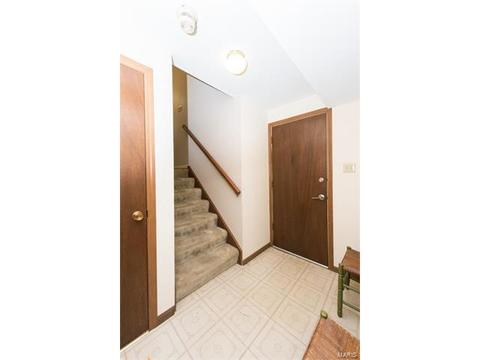 2470 Maple Crossing Dr, Ballwin, MO 63011 photo 20