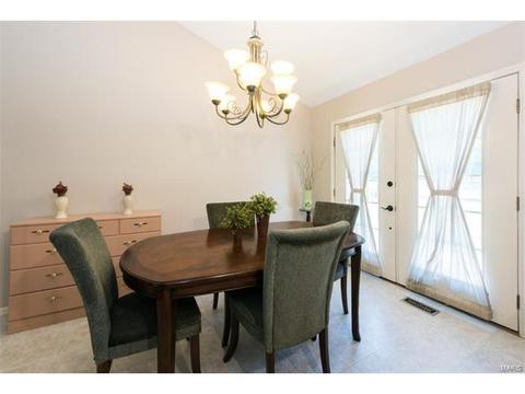 2470 Maple Crossing Dr, Ballwin, MO 63011 photo 13