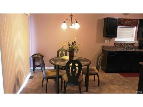 96 Tisbury Ct, O'fallon, MO 63366 photo 9