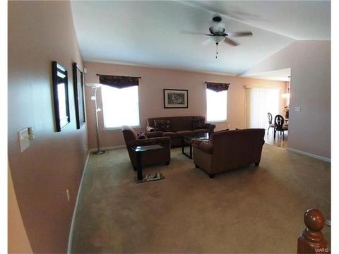 96 Tisbury Ct, O'fallon, MO 63366 photo 4