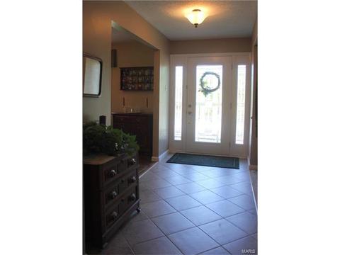 554 Spragues Mill Ct, Ballwin, MO 63011 photo 3