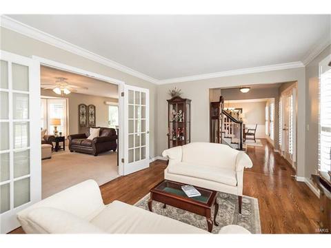 15826 Cedarmill Dr, Chesterfield, MO 63017 photo 6