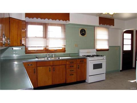 112 E Pitman St, O'fallon, MO 63366 photo 2