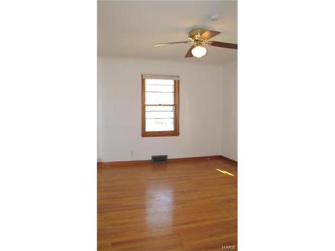 112 E Pitman St, O'fallon, MO 63366 photo 7