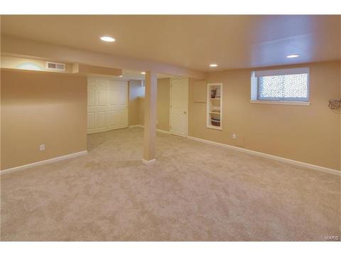 4925 Gresham Ave, Saint Louis, MO 63109 photo 23