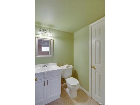 4925 Gresham Ave, Saint Louis, MO 63109 photo 24