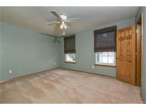 712 Mark Wesley Ln, Ballwin, MO 63021 photo 26