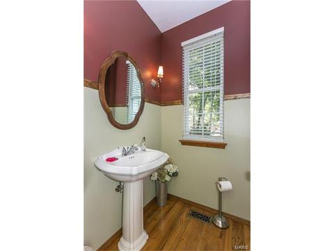 712 Mark Wesley Ln, Ballwin, MO 63021 photo 22