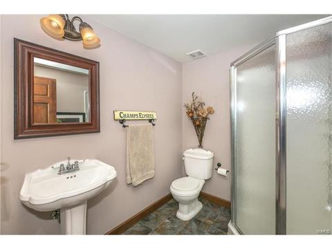 712 Mark Wesley Ln, Ballwin, MO 63021 photo 36