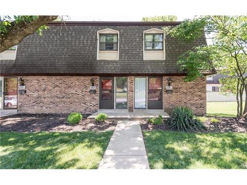 200 Braeshire Dr #K, Ballwin, MO 63021 photo 1