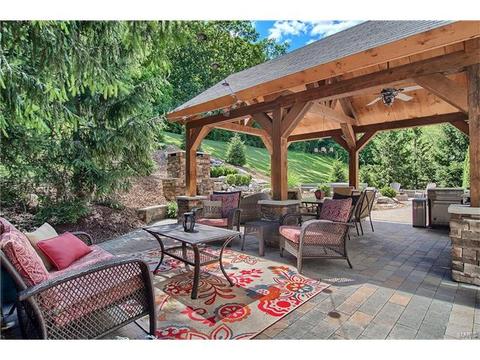 717 Emerald Oaks Ct, Eureka, MO 63025 photo 7