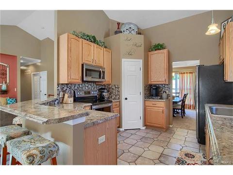717 Emerald Oaks Ct, Eureka, MO 63025 photo 14