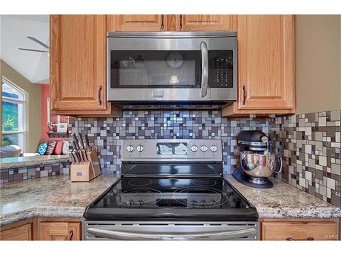 717 Emerald Oaks Ct, Eureka, MO 63025 photo 15
