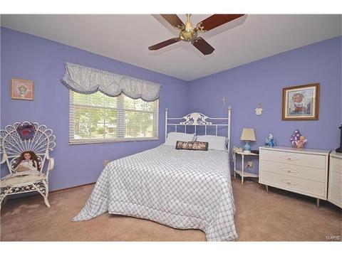 688 Woodrun, Ballwin, MO 63021 photo 16