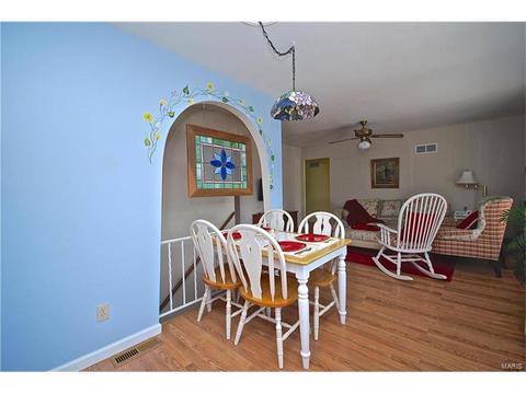 688 Woodrun, Ballwin, MO 63021 photo 10