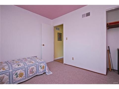 688 Woodrun, Ballwin, MO 63021 photo 12