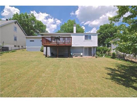 688 Woodrun, Ballwin, MO 63021 photo 25