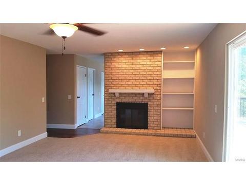 200 Cool Meadows Dr, Ballwin, MO 63011 photo 10