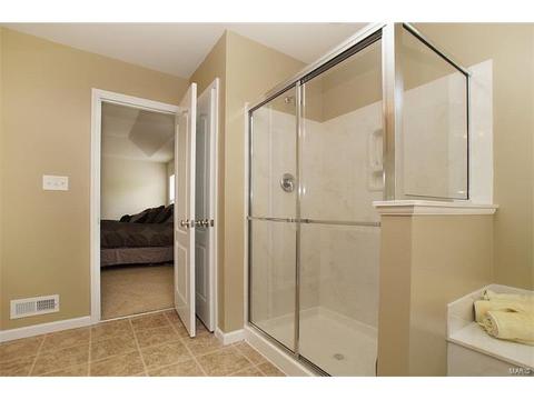 363 Lauren Lndg, Ballwin, MO 63021 photo 22