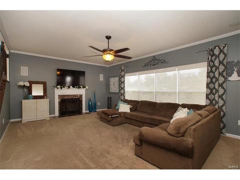 363 Lauren Lndg, Ballwin, MO 63021 photo 6