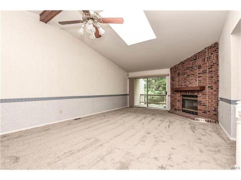 761 Woodside Trails Dr, Ballwin, MO 63021 photo 3