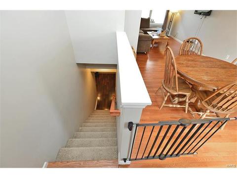 455 Fall River Ln, Saint Charles, MO 63304 photo 4
