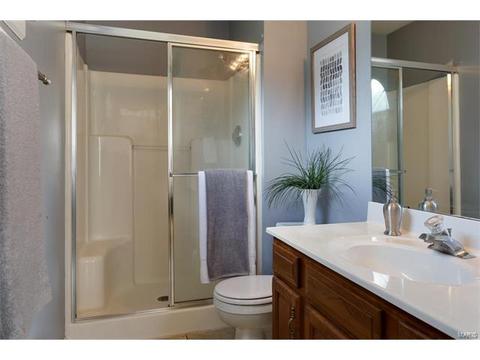 1712 Stoney Terrace Dr, Ballwin, MO 63021 photo 11