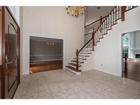 2027 Brook Hill Ridge Dr, Chesterfield, MO 63017 photo 6