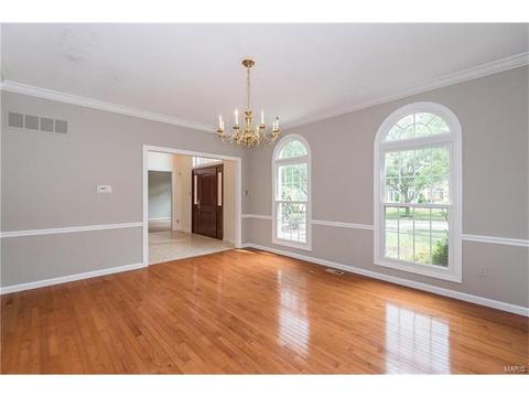 2027 Brook Hill Ridge Dr, Chesterfield, MO 63017 photo 13