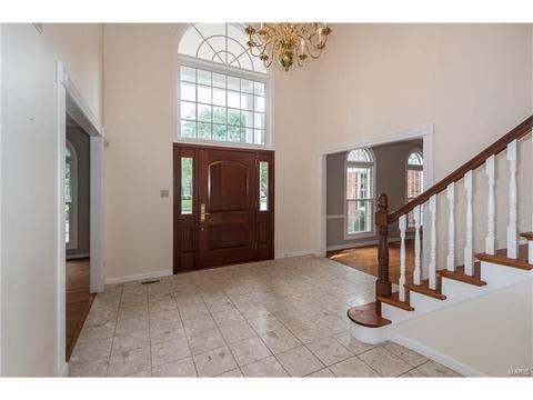 2027 Brook Hill Ridge Dr, Chesterfield, MO 63017 photo 7