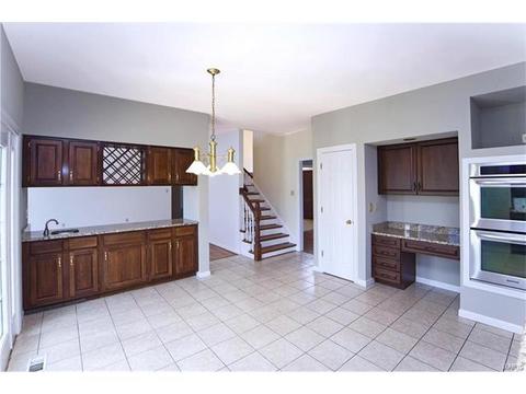 2027 Brook Hill Ridge Dr, Chesterfield, MO 63017 photo 24