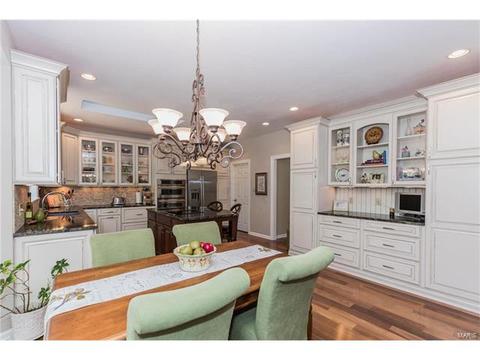 731 Arbor Hvn, Ballwin, MO 63021 photo 10