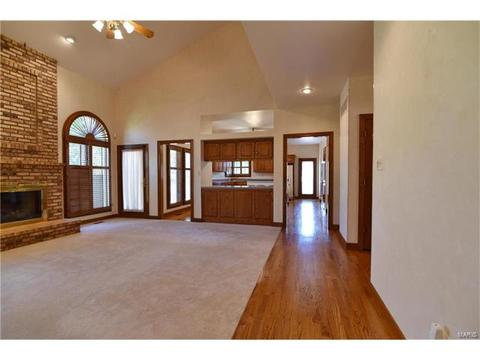 502 Morning Oaks Ct, Ellisville, MO 63021 photo 9
