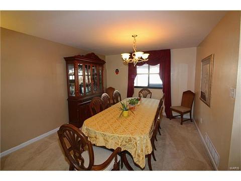 326 Carmel Woods Dr, Ellisville, MO 63021 photo 6