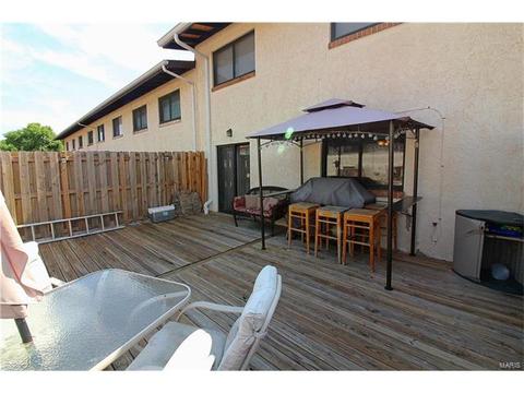 326 Carmel Woods Dr, Ellisville, MO 63021 photo 19