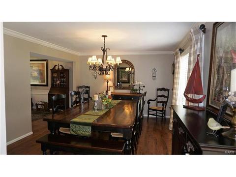 827 Palm Bay Dr, Ellisville, MO 63021 photo 4