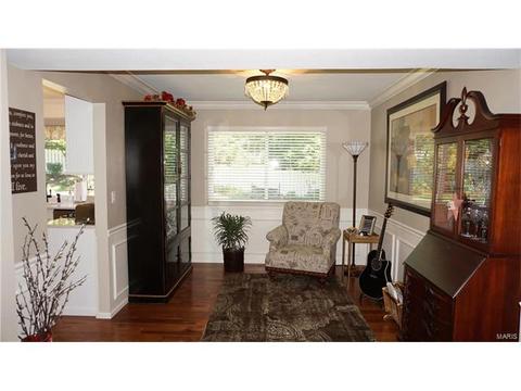 827 Palm Bay Dr, Ellisville, MO 63021 photo 7