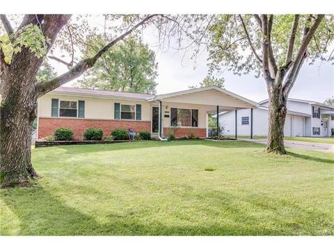 504 Duchesne Ave, O'fallon, MO 63366 photo 2