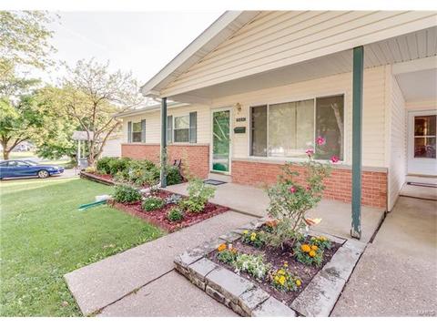 504 Duchesne Ave, O'fallon, MO 63366 photo 4