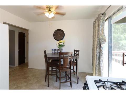 334 Fairview Ct, Ballwin, MO 63021 photo 7